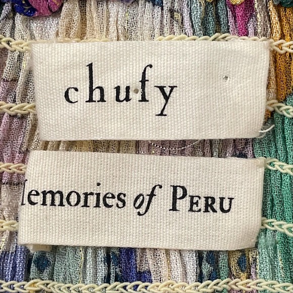 Chufy Memories of Peru Inka Printed Colorful Lurex Off-the-Shoulder Smocked - Picture 8 of 9